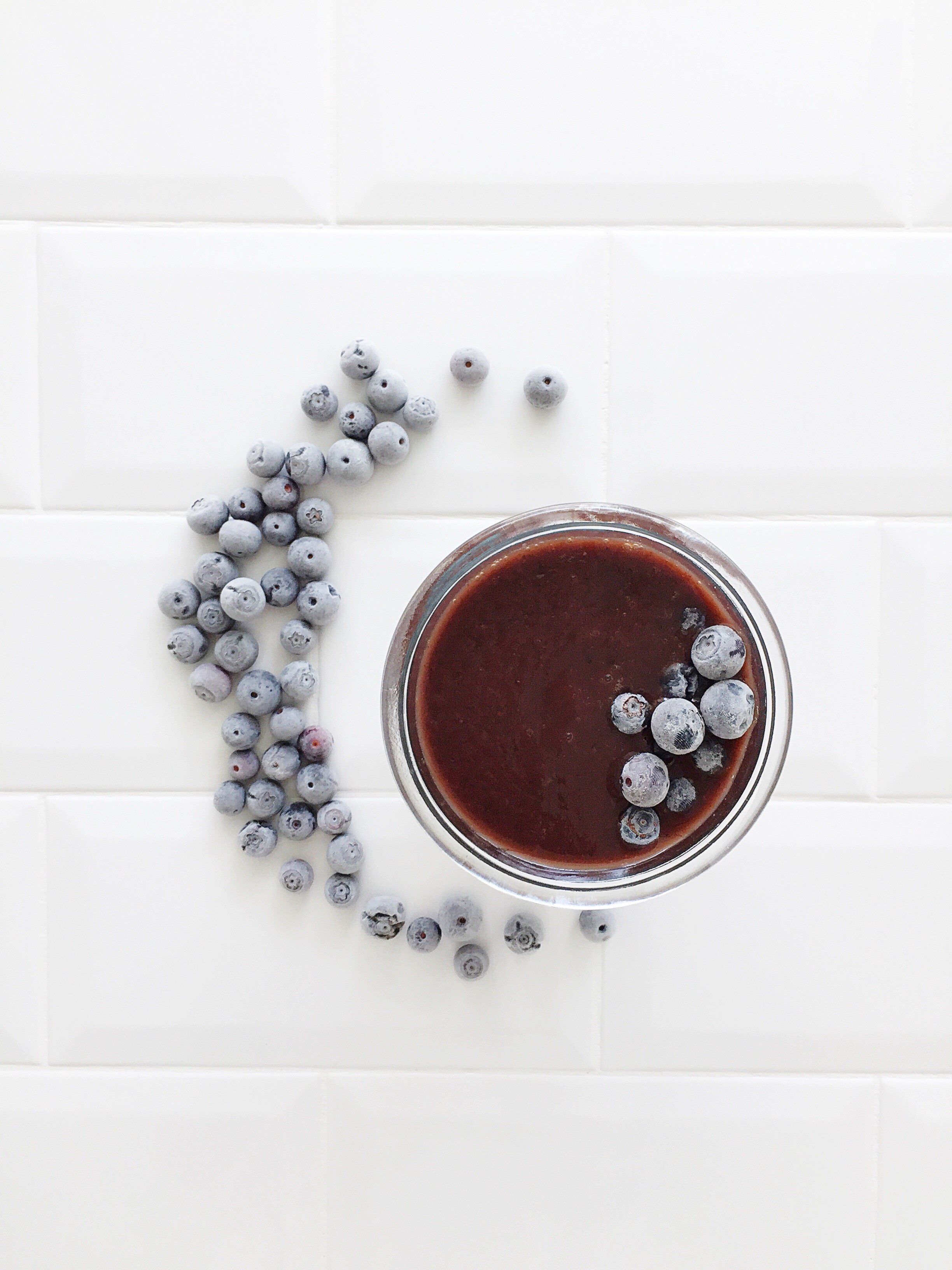 Blueberry Maca Smoothie (Energy Boosting, Vitamin C rich)